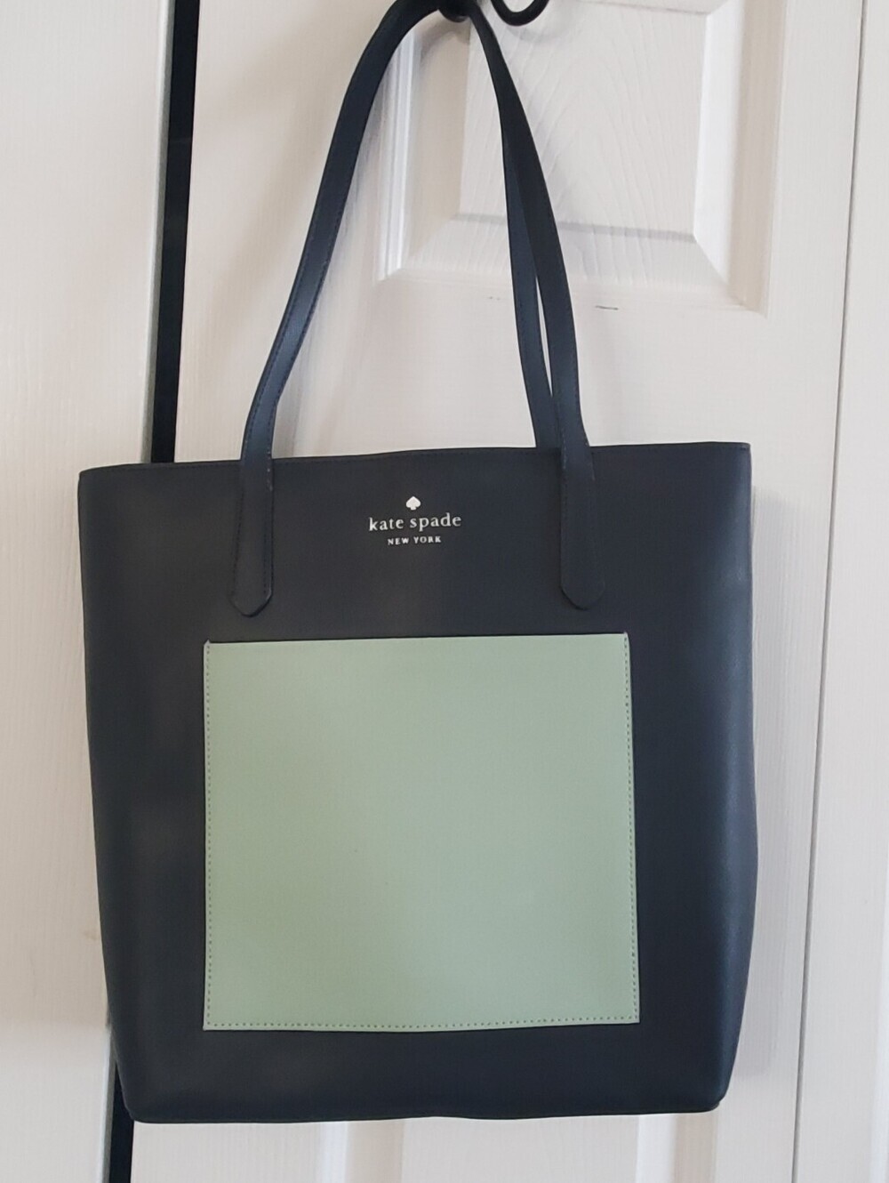 KATE SPADE NEW YORK DAILY LARGE TOTE NAVY SAFFIANO PVC MINT POCKET.